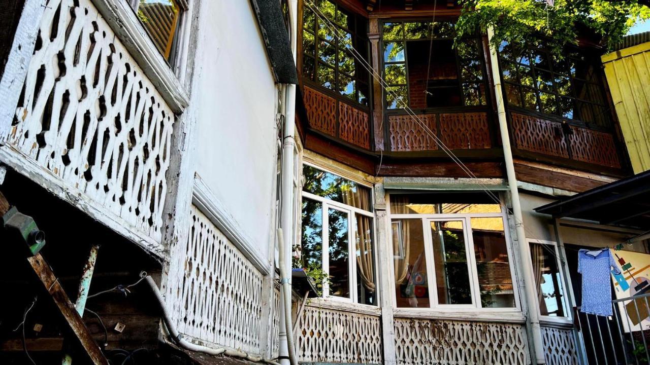 Hostel Pirosmani Tbilisi Luaran gambar