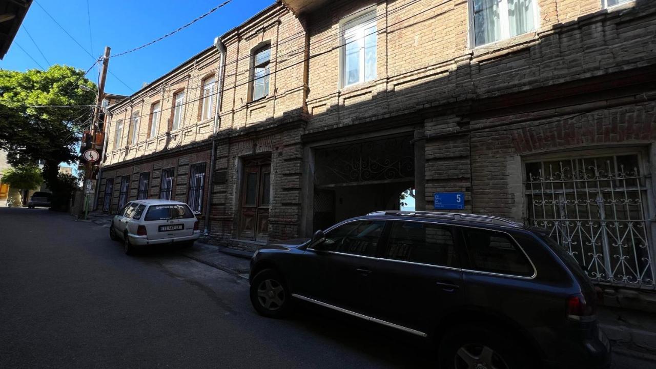 Hostel Pirosmani Tbilisi Luaran gambar