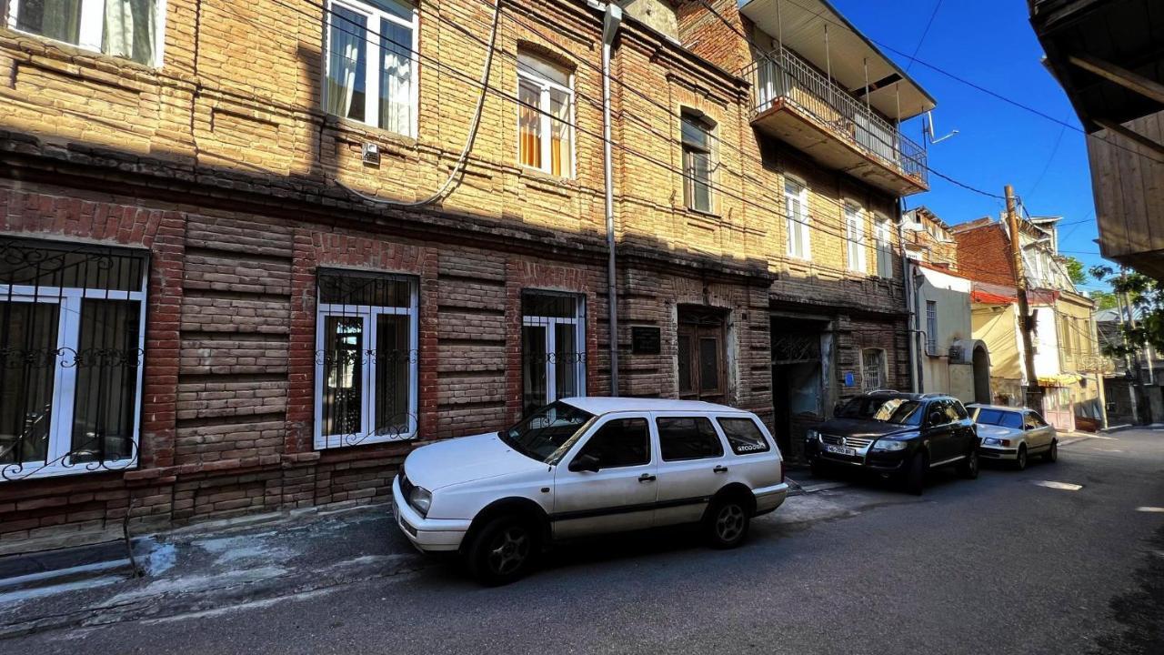 Hostel Pirosmani Tbilisi Luaran gambar