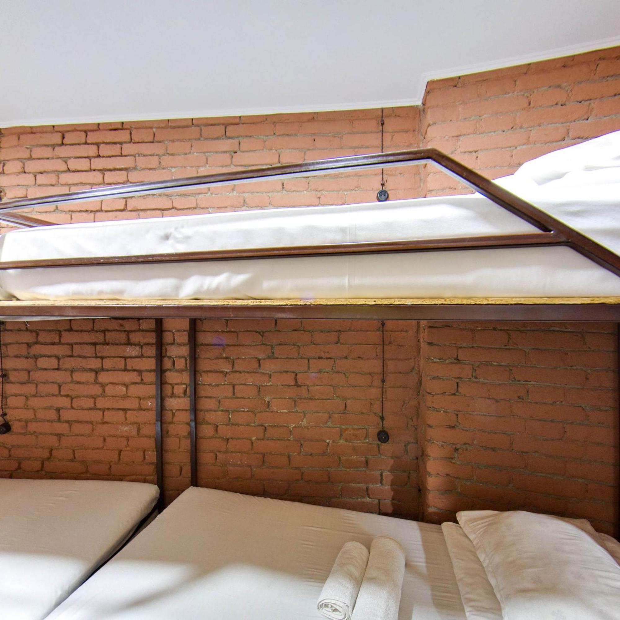Hostel Pirosmani Tbilisi Luaran gambar